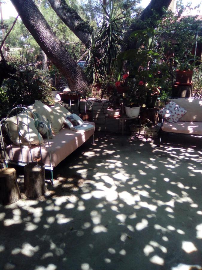 Sous Les Pins Apartment วิลเนิฟ-เลส์-อาวิญง ภายนอก รูปภาพ